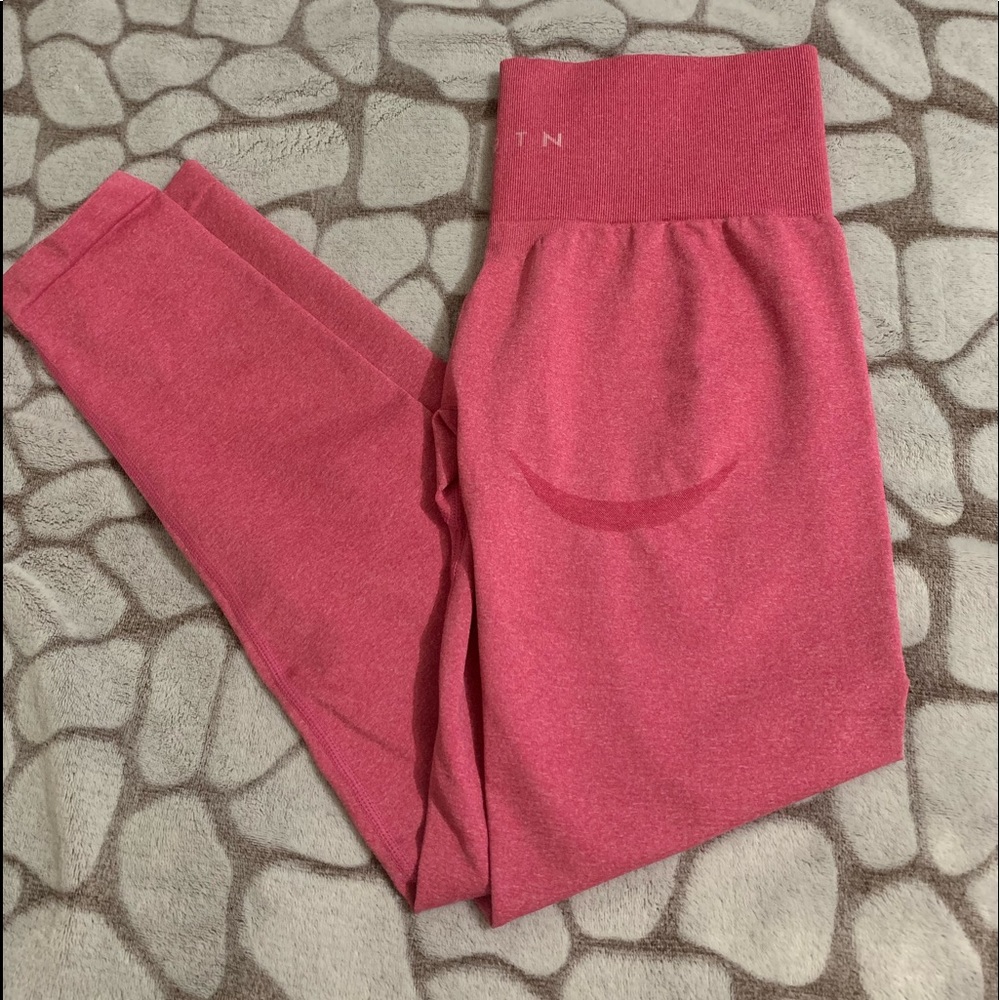 Nvgtn Curve leggings